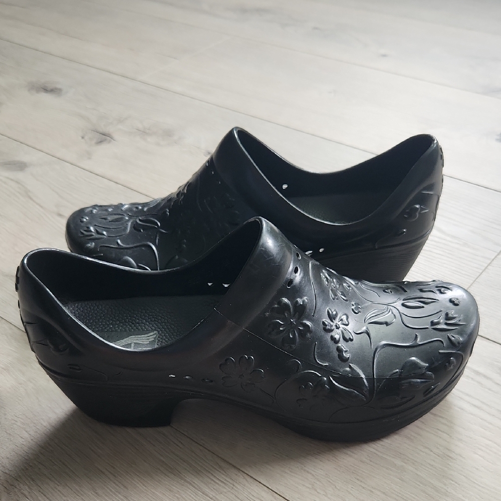 Dansko Slip Resistant Floral Black Embossed Women's Clogs